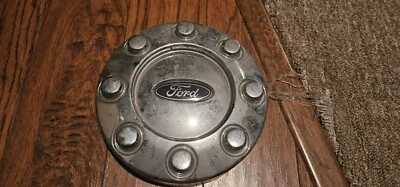 Tapacubos Ford número de modelo A0836 tapa central rueda trasera OEM Foto 1 de 3