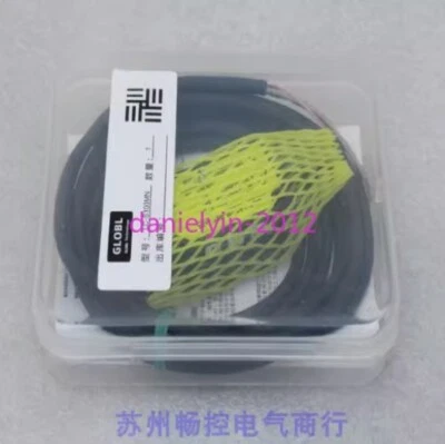 1pcs New CMOS laser displacement sensor LC-S100MN - Image 1 of 2