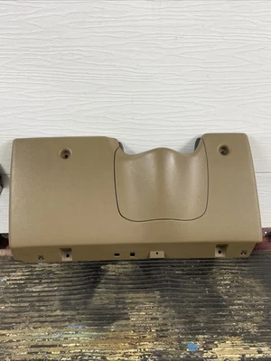 Коленный валик со стороны водителя под колонку коричневый от оригинального производителя для Chevrolet Trailblazer 2002-2009 годов выпуска - Изображение 1 из 4