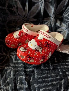 CROCS HELLO KITTY Women sz 6, Men sz 4, UNISEX, FREE GIFT! - Picture 1 of 5