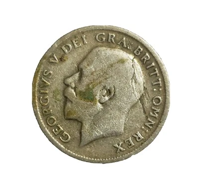 1922 Great Britain Sixpence Silver.  Huge Die Crack Error On Head - Image 1 of 2