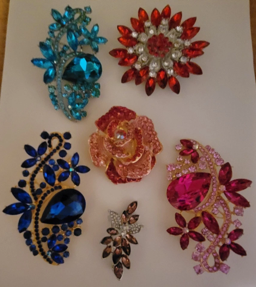 Lote de 6 broches de vidrio floral con flores de diamantes de imitación grandes 1 pequeños CA E231-9 Foto 1 de 4