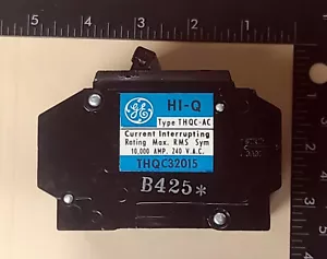 THQC32015 CIRCUIT BREAKER NEW OLD STOCK - Picture 1 of 5