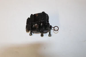 1985 HONDA V30 MAGNA VF500C VF 500 C FRONT BRAKE CALIPER - Picture 1 of 5