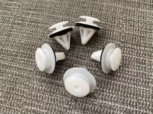 HONDA MODANATURA BATTITACCO BATTITACCO PUSH IN COPRI PARAURTI TRIM CLIPS - Foto 1 di 16