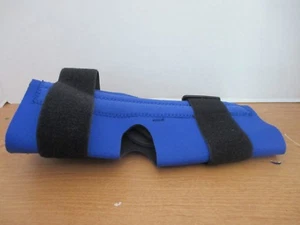 CHAMPION~Blue Neoprene KNEE BRACE - Picture 1 of 2