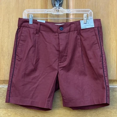 Pantalones cortos chinos Topman 34 granate ajustados elásticos plisados con trabillas para cinturón Foto 1 de 4