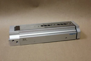 MESA DESLIZANTE LINEAL FESTO P/N: DGSL-12-80-Y3A - Imagen 1 de 4