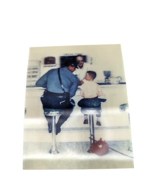 Fotografia 3d Norman Rockwell The Runaway Police Child arte 3-d EUA - Imagem 1 de 4