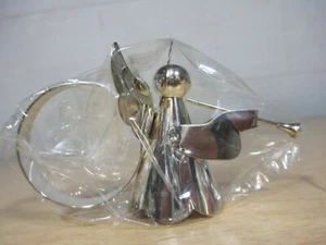Vintage 4 Piece Regal Silver Plated Angel Napkin Holders Rings 8316.1 Hong Kong - Picture 1 of 9