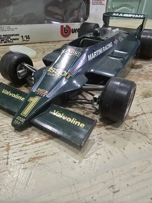 Burago 1:14 Lotus MK4/79 Martini Tissot Mario Andretti  - Immagine 1 di 4