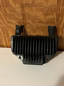 2011-2017 Harley Davidson Dyna Street Bob FXDB Rectifier Voltage Regulator - Picture 1 of 4