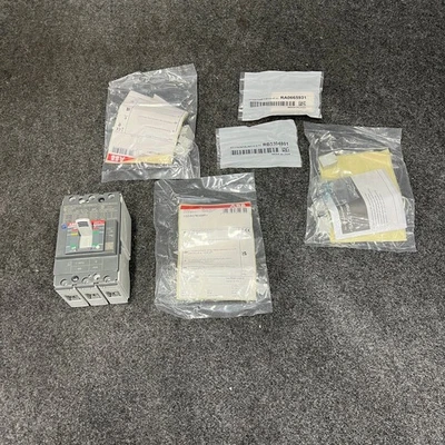 Disyuntor ABB SACE TMAX XT1 N 125 80A Foto 1 de 4