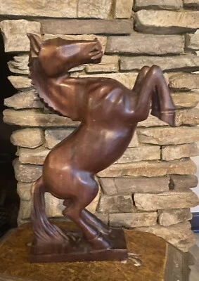 handmade carved wooden horse - Image 1 of 4