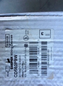 Cooper Wiring Devices CD560P9W Pin & Sleeve Watertight Plug - Picture 1 of 3