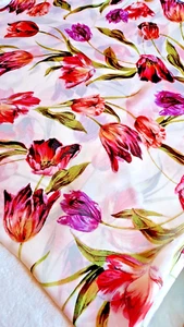 Dana Buchman 42x42 cm Schal kräftig farbig Tulpe Frühling/Sommer Muster gebraucht - Bild 1 von 16