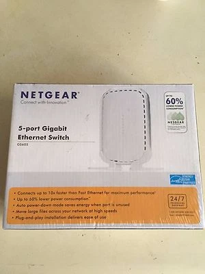 NetGear  5-Port Gigabit Ethernet  Switch ( GS605 ) - Image 1 of 2