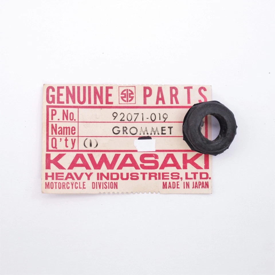 Kawasaki Harness Grommet Part Number - 92071-019 - Image 1 of 2