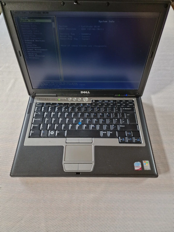 Dell Latitude D630 Laptop IC2D 2GHz 14" 80Gb Hdd 2gb Ram For Parts Read Descript - Image 1 of 4