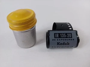 Kodak Infrared IR 135-20 Film 35mm Expired 20 Exposures - Picture 1 of 3