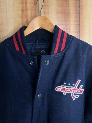 Washington Capitals  Varesty Hockey Jacket Coat Navy Blue Weagle XL Embroidered - Image 1 of 4