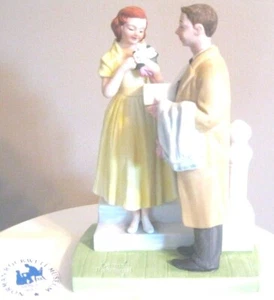 Norman Rockwell Museum 1979 Figurine THE FIRST PROM American Family Collection - Bild 1 von 7
