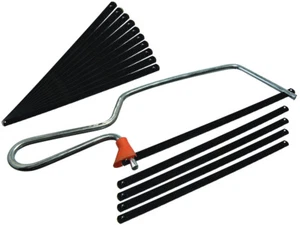 2 X Junior Hacksaws w/ 4 Blades And2 Spare Packs Of 10 Blades Total 28 Blades - Picture 1 of 1