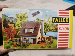 Casa unifamiliar con terraza Faller Ams B-206 de colección rara (G290) - Imagen 1 de 8