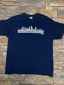 New England Patriots Roster Boston Skyline T Shirt Fits M Blue Clean! - Picture 1 of 6