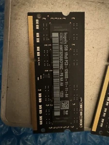 Hynix DDR3 1600MHz 2GB 1Rx8 PC3-12800S 11-11-B4 SODIMM tested Good Apple Pull - Picture 1 of 2