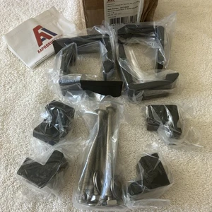 Mounting Clamps for Toyota Tacoma Tundra Truck Cap Set of 4 P-AC-04N-BLK - Foto 1 di 2