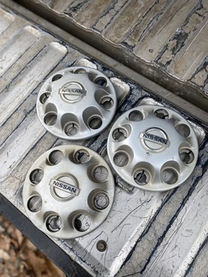 日产 NV1500 NV3500 车轮中心盖 12 13 14 15 16 17 18 19 20 21 40342-1PA0A — 第 1/2 张图片