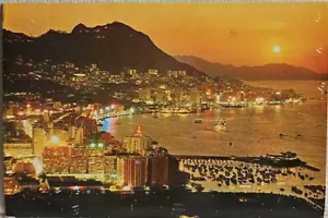 Evening View Hongkong Central & Eastern Districts 1976 airmail cover postcard - Picture 1 of 2