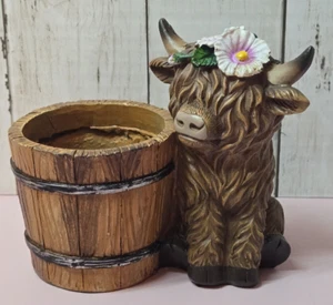 2025 Hobby Lobby Spring Highland Cow White&Purple Flowers w/Planter Figurine NEW - Picture 1 of 6