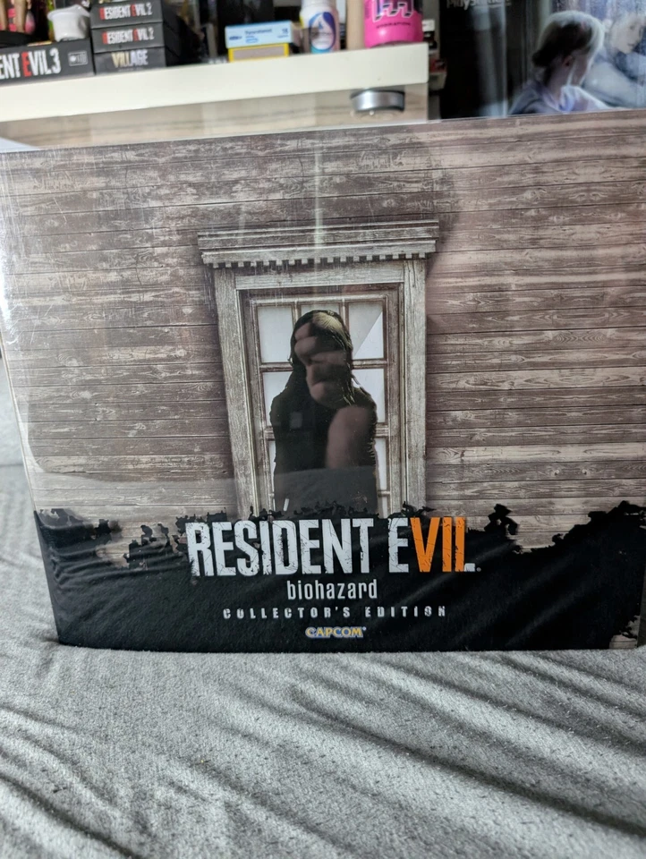 Resident Evil 7 USA Gamestop Collector's Edition Immaculate Condition - Image 1 of 4