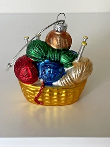 2024 Glass Ornament BASKET OF YARN & KNITTING NEEDLES Place & Time - NWT - Picture 1 of 6