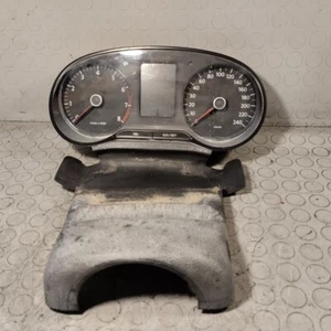 Cuadrado Cuentakilómetros Velocímetro Volkswagen Polo 5 Serie 2011 Hatchback - Imagen 1 de 9