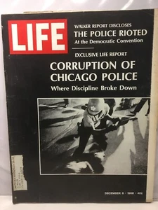 Life - December 8, 1968 Corruption Of The Chicago Police, Where Discipline Broke - Bild 1 von 1