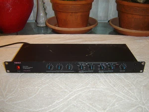 Ashly XR70E, Three Way Electronic Crossover, 12dB Octave, Vintage Rack - Picture 1 of 12