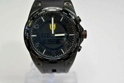 Reloj Ferrari World Time Negro Goma Fibra de Carbono Dial Multifunción FE05IPBFC Foto 1 de 4