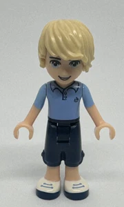 LEGO Minifigure Friends - Mia Maya Andrew - Picture 1 of 2