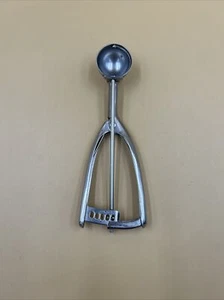 Vollrath Ice cream scooper stainless steel metal kitchen gadgets, 47195, #60 - Picture 1 of 6