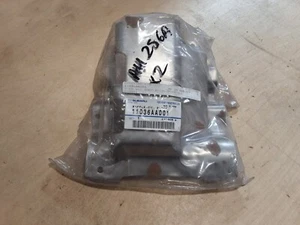 Subaru cylinder block baffle plate 11036AA001 - Picture 1 of 2