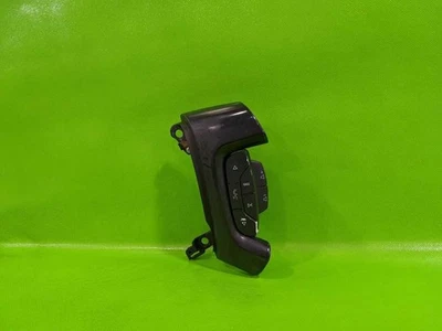 07-13 TAHOE TELEFONE INTERRUPTOR DE RODA DE CONTROLE DE ÁUDIO FABRICANTE DE EQUIPAMENTO ORIGINAL 4238-8 - Imagem 1 de 4