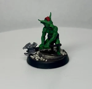 Handbemalte Kobold Krieger Miniatur mit Streitkolben - magnetisierter Sockel - D&D / Tischplatte - Bild 1 von 8