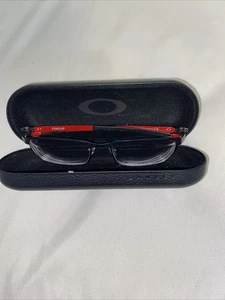 Marco Oakley Satin Light Steel 135 Ox negro rojo SOLO sin lente - Imagen 1 de 7