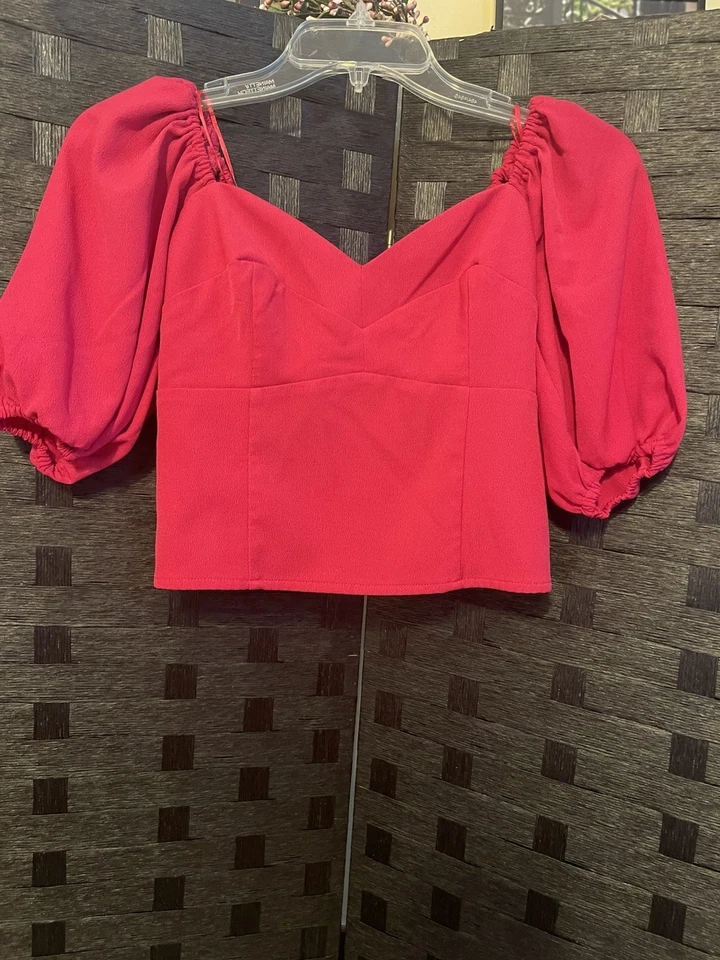 Blusa Campesina Abercrombie & Fitch Rosa Cuello en V Manga Abullonada Prendas para el torso Talla XSmall Foto 1 de 4