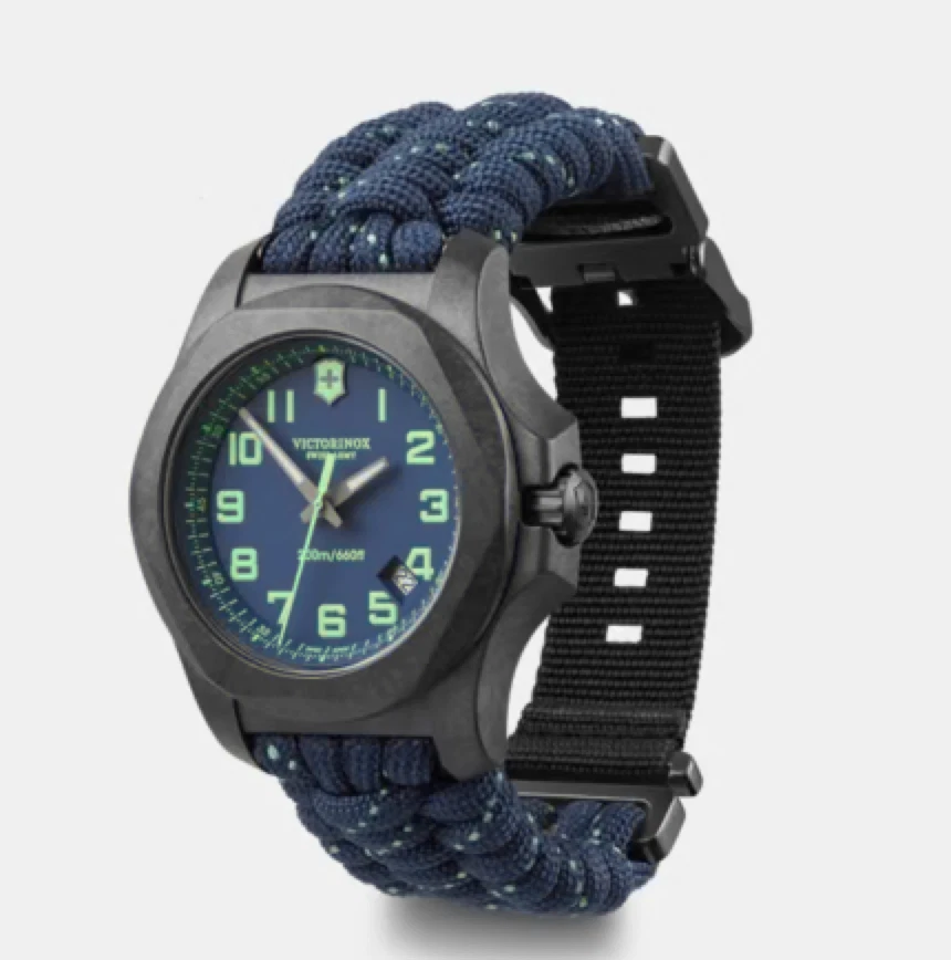 Victorinox Swiss Army Carbon INOX 43mm 241860 Blue Dial Speciality Kit