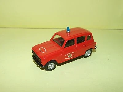 RENAULT 4 L POMPIERS DES HAUTES SAONE MVI Kit sans boite 1:43  - Photo 1/3