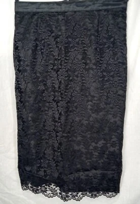 French Boutique Vintage  Classic Black lace   Skirt waist 30 mid length - Image 1 of 4
